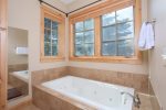 Master ensuite, jetted soaking tub. 